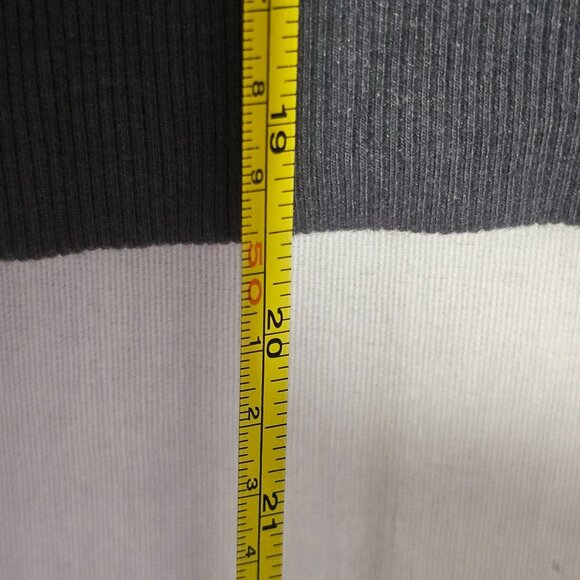 Star Wars Grogu "Naps And Snacks" Sweatshirt M Gray White Cotton Blend Crewneck - Picture 9 of 10